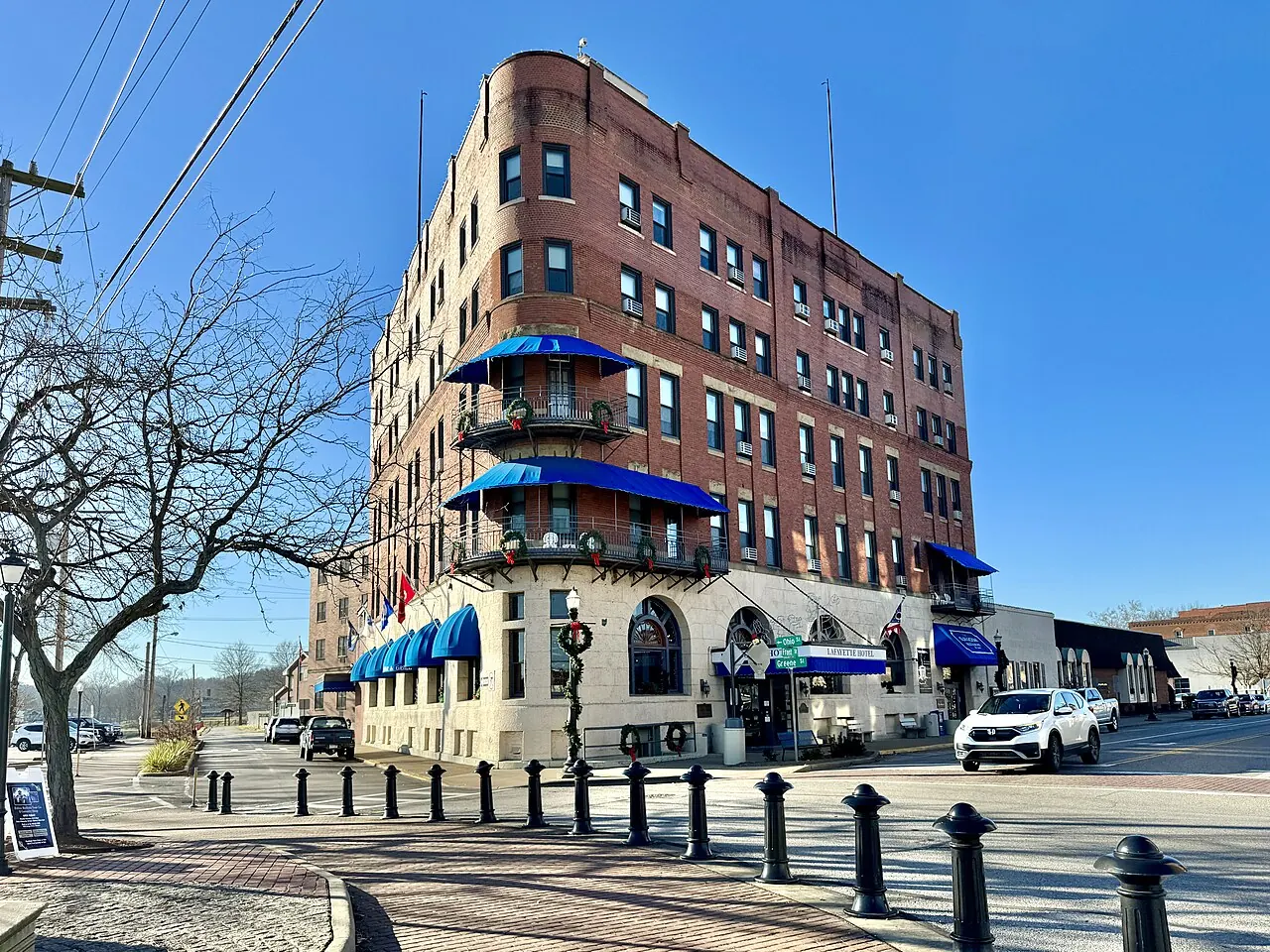The Lafayette Hotel in Marietta